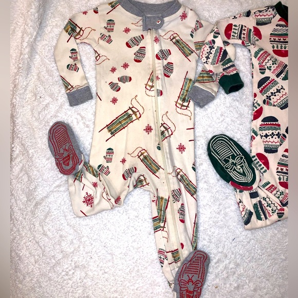 Burt’s bee baby (old style- thick and durable!) EUC 6/9 Christmas Pajamas 🎅🏼🎄 - Picture 3 of 8